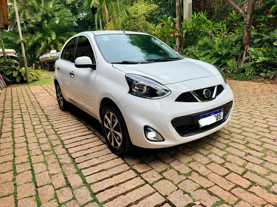 NISSAN MARCH 1.6 SL 16V FLEXSTART 4P MANUAL NISSAN MARCH 1.6 SL 16V FLEXSTART 4P MANUAL